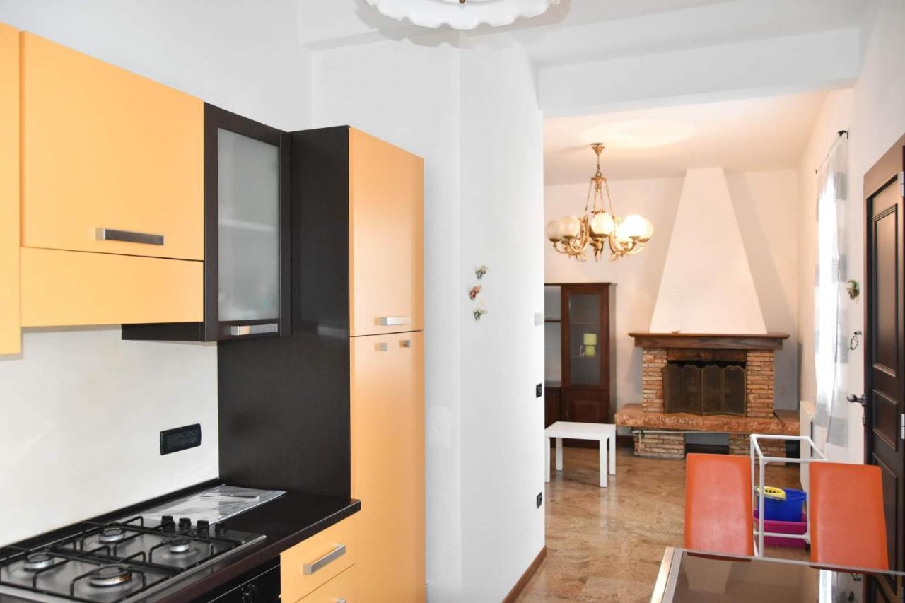 Casa Margot Appartement Riva Ligure Buitenkant foto